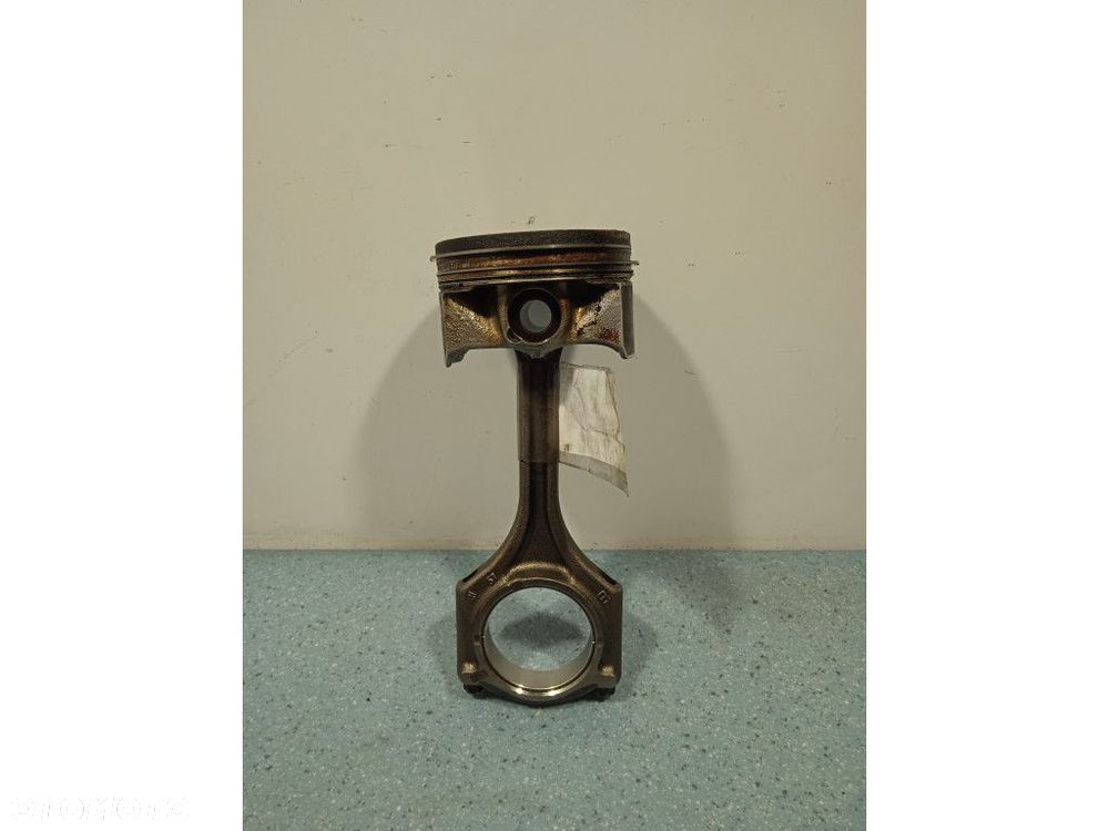 FORD ESCAPE III KUGA II 2.0 ECOBOOST TŁOK - 1