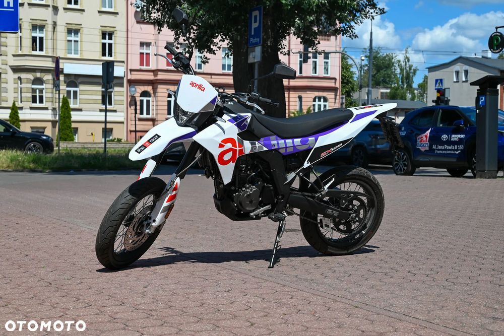 Aprilia SX - 1