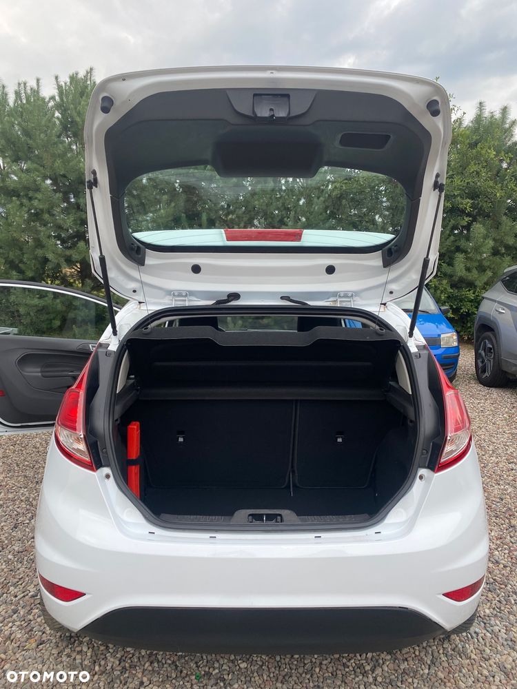 Ford Fiesta - 16