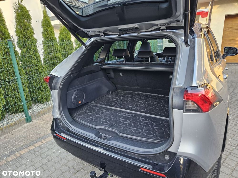 Toyota RAV4 - 13