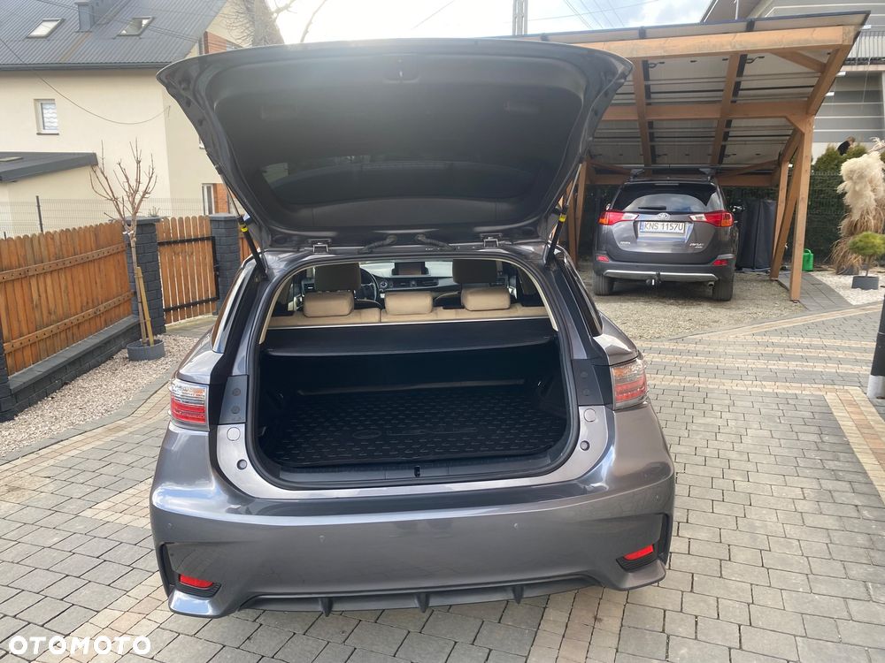 Lexus CT ver-200h-comfort - 20