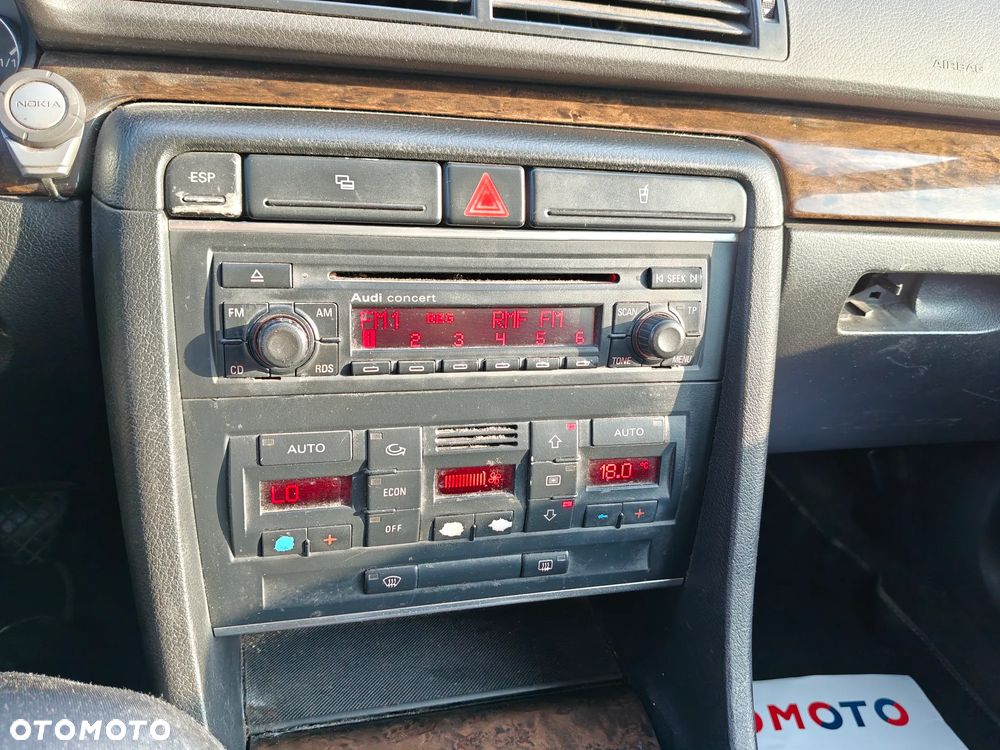 Audi A4 Limousine 2.0 TDI DPF - 22