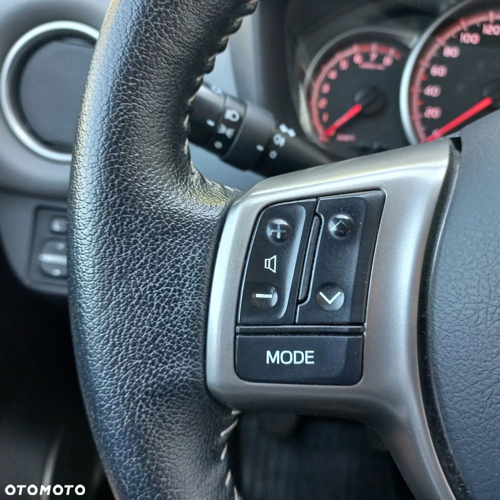 Toyota Yaris 1.33 Prestige - 9