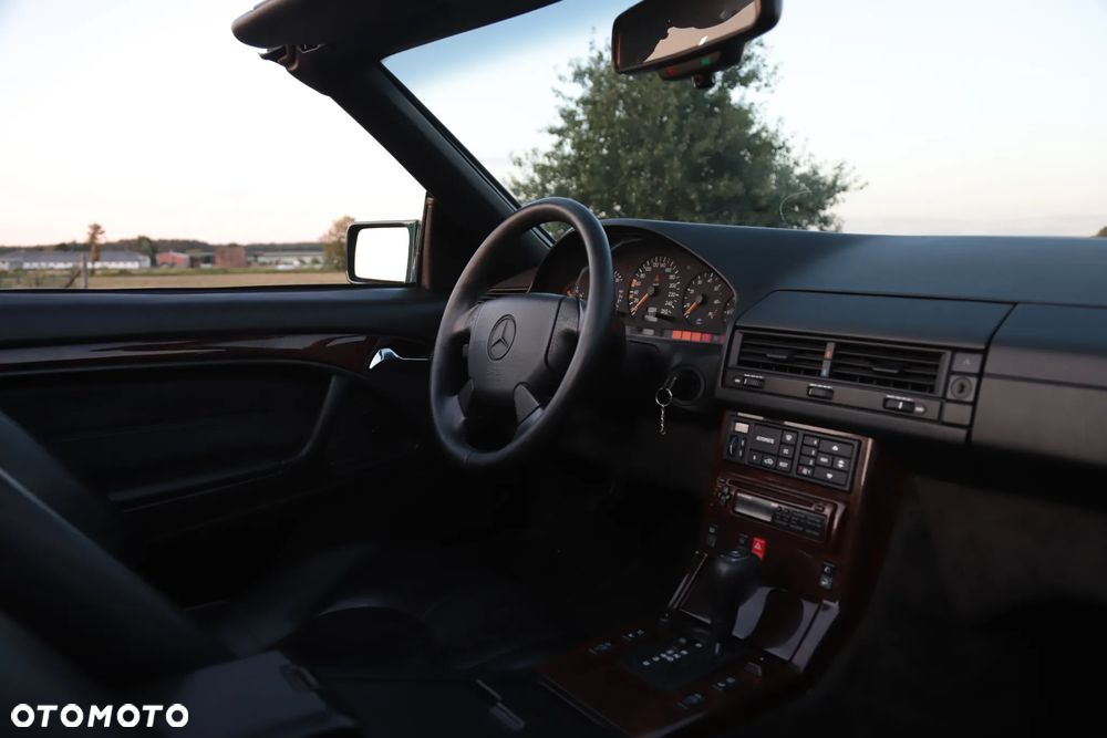 Mercedes-Benz SL - 7