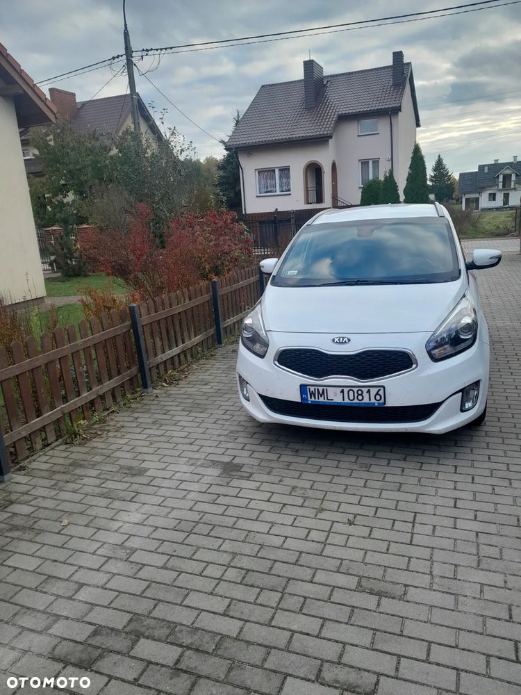 Kia Carens 1.7 CRDi L 7DCT - 8
