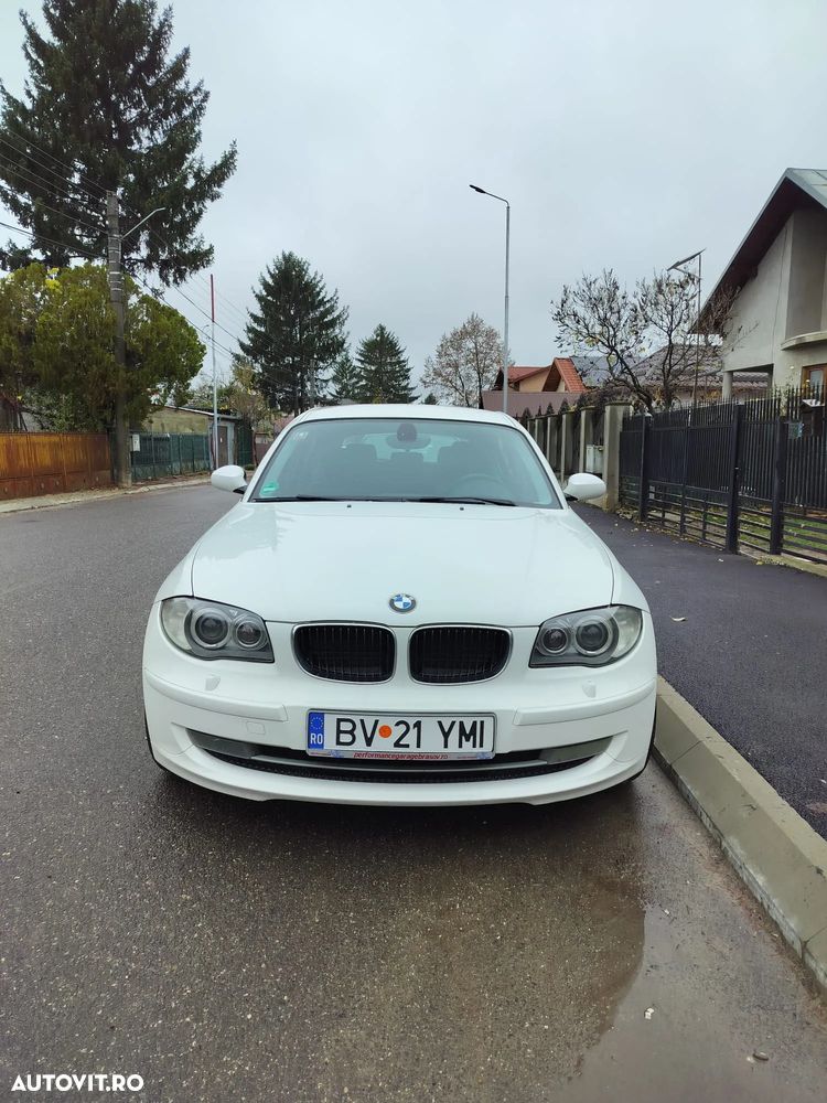 BMW Seria 1 120d DPF - 4