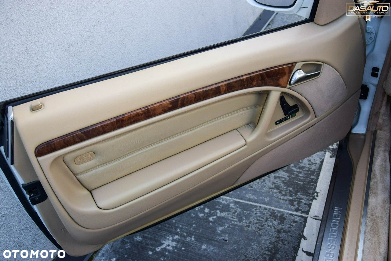 Mercedes-Benz SL - 21