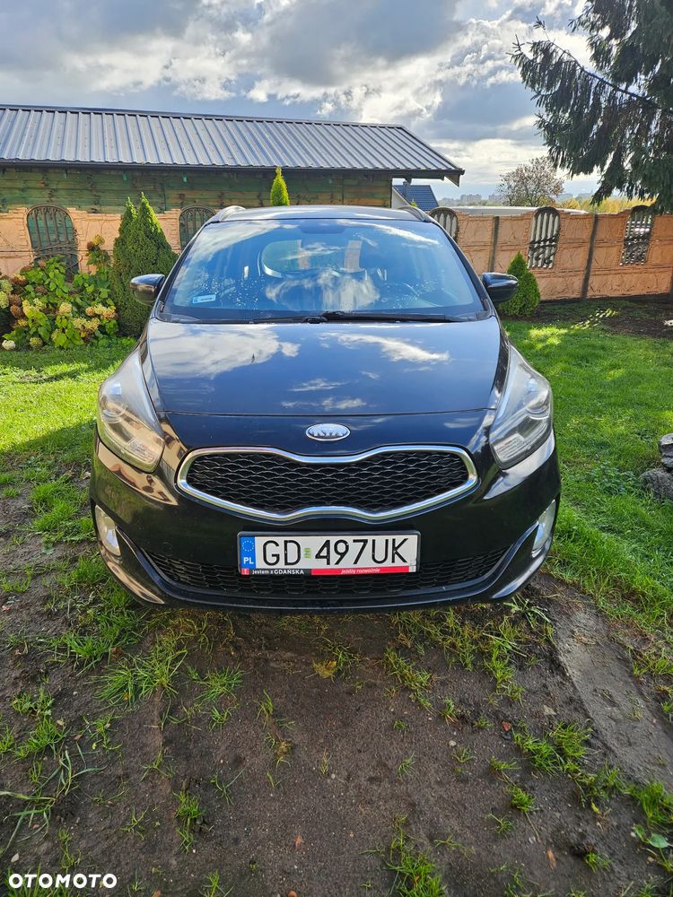 Kia Carens 1.6 GDI S - 1