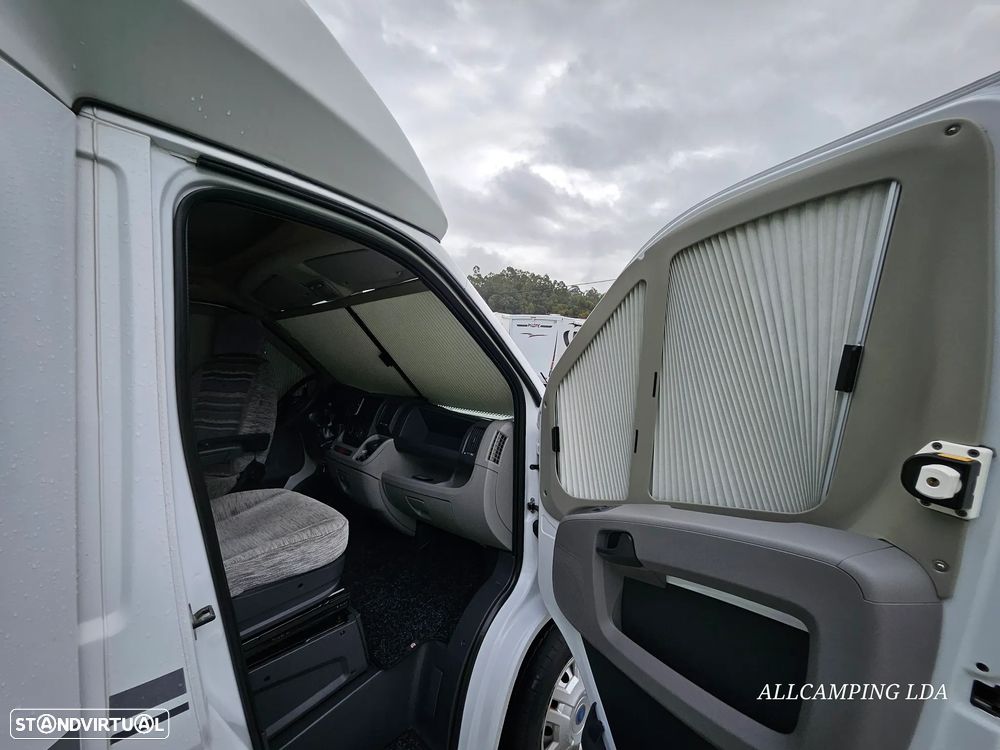 Knaus Sport TI CAMA FRANCESA SALÃO FACE TO FACE - 43