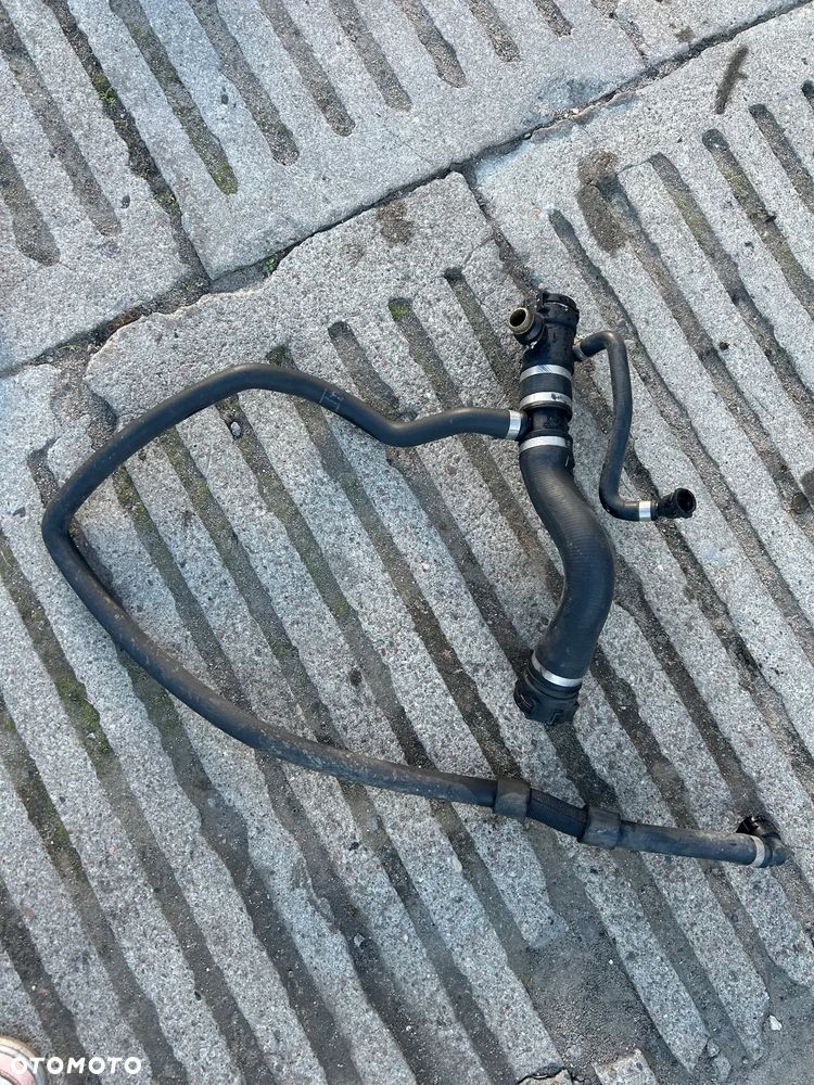 PRZEWÓD ELASTYCZNY CHŁODNICY BMW F22 F23 F30 F34 7619255 - 1