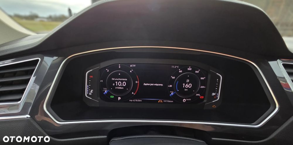 Volkswagen Tiguan 2.0 TDI SCR DSG IQ.DRIVE - 9