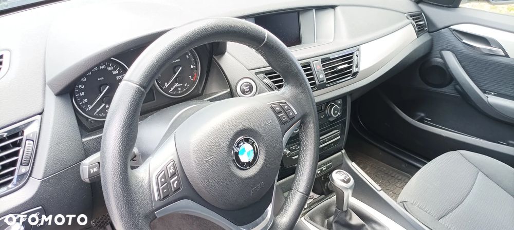 BMW X1 xDrive20i - 21