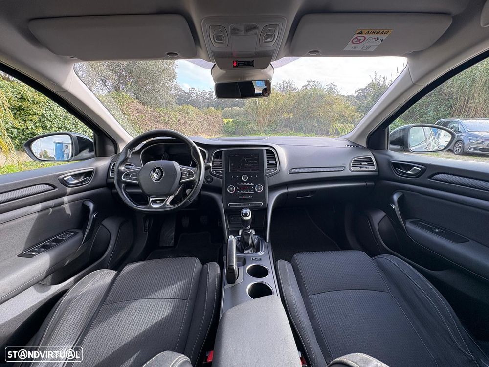 Renault Mégane Sport Tourer ENERGY dCi 110 BUSINESS - 16