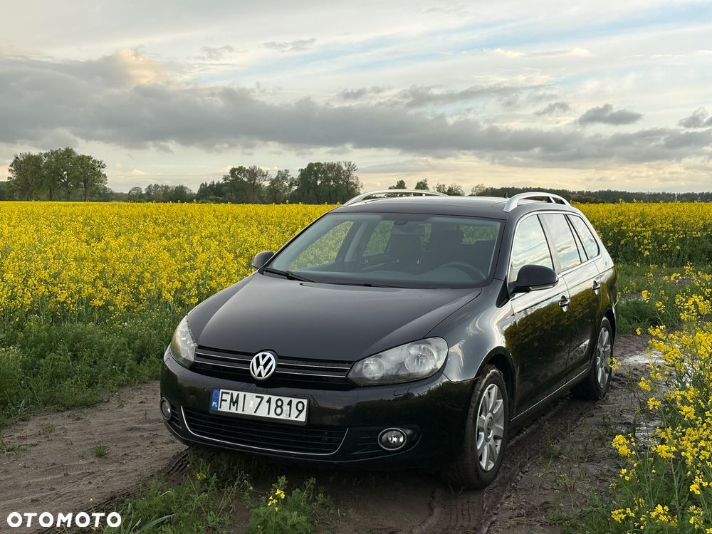 Volkswagen Golf 2.0 TDI DPF Highline - 1
