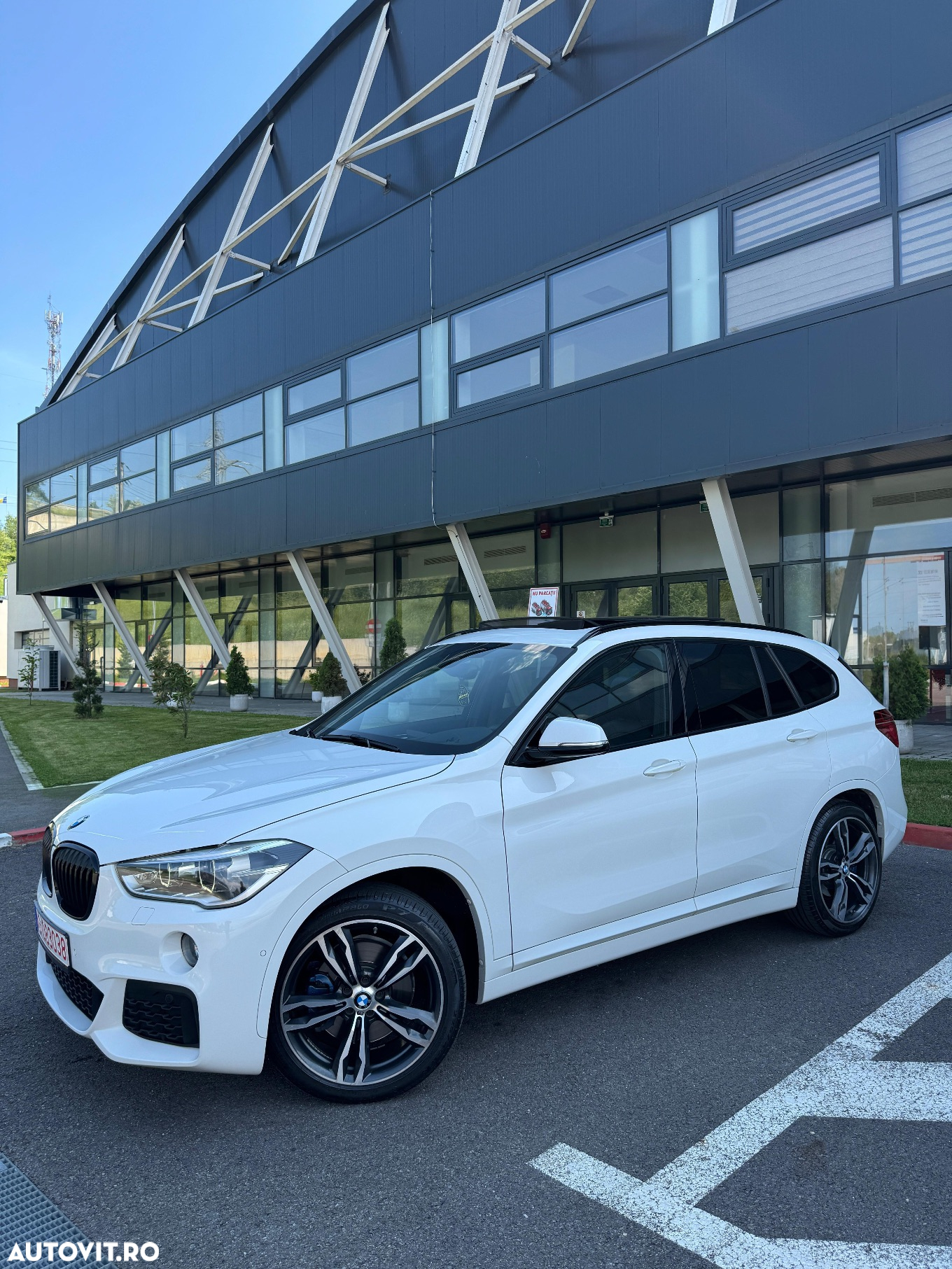 BMW X1 xDrive20d AT - 3