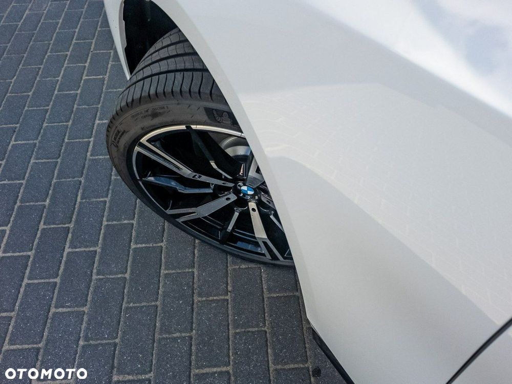 BMW Seria 5 - 12