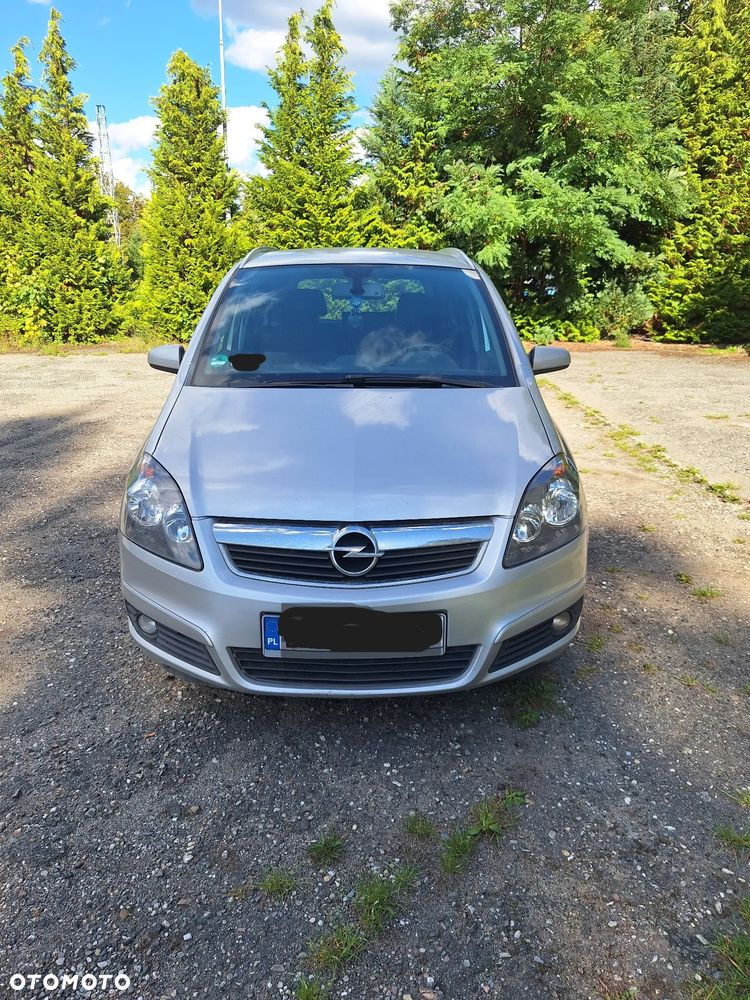 Opel Zafira 1.9 CDTI Cosmo - 2