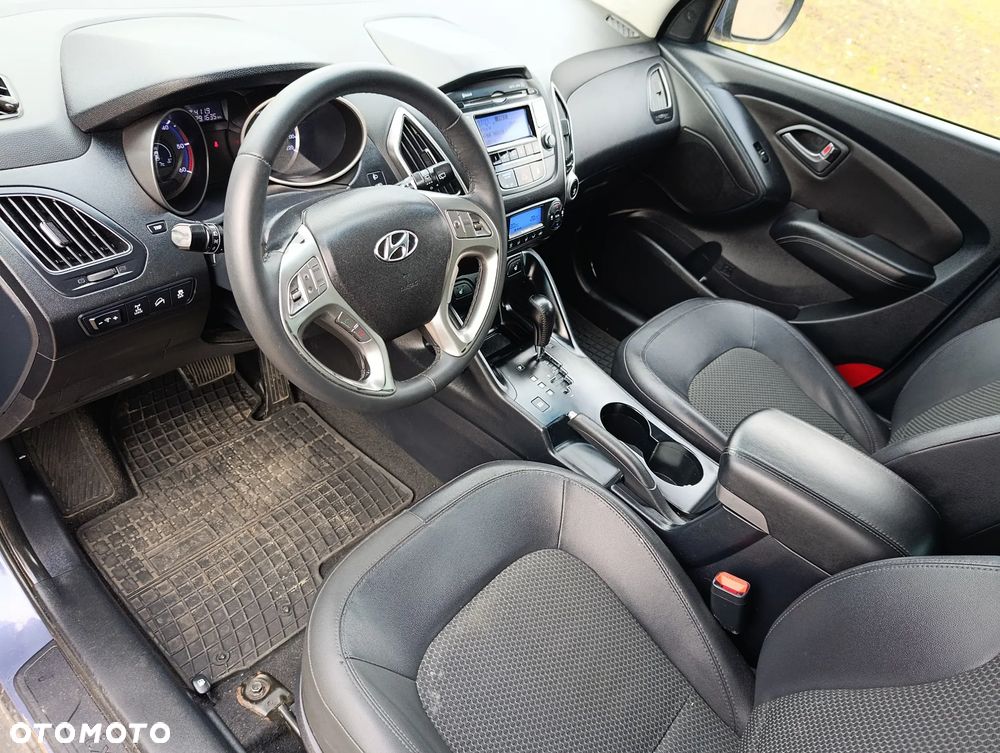 Hyundai ix35 2.0 CRDi 4WD Automatik Premium - 16