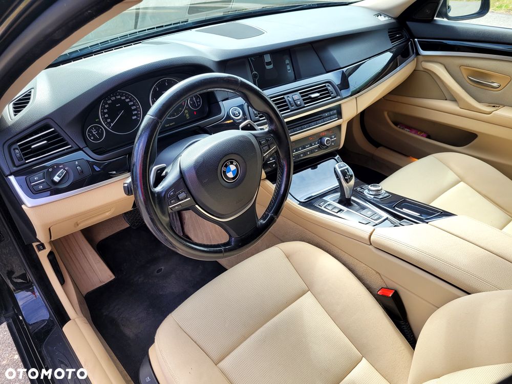 BMW Seria 5 520d - 16