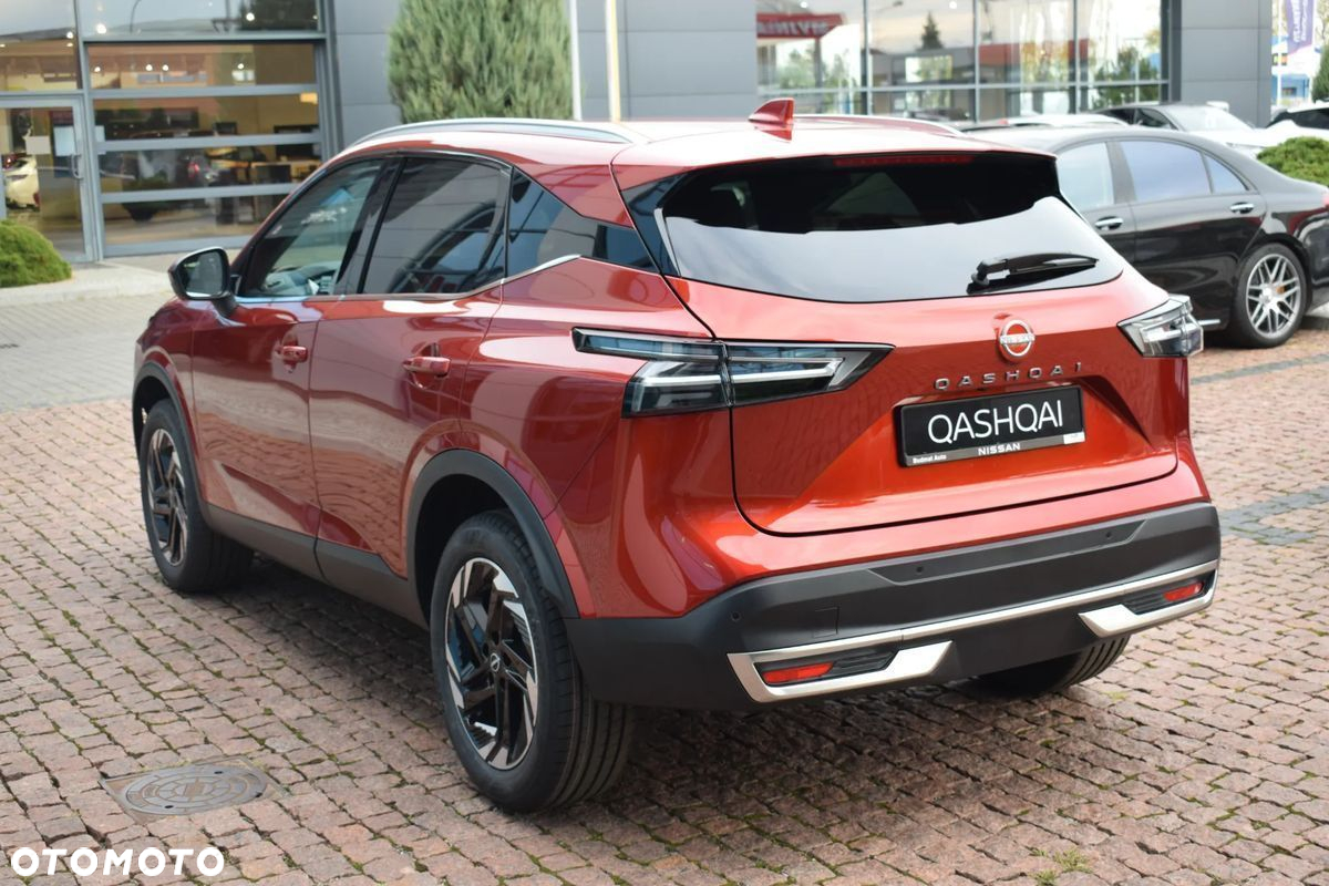 Nissan Qashqai 1.3 DIG-T mHEV N-Connecta Xtronic - 6