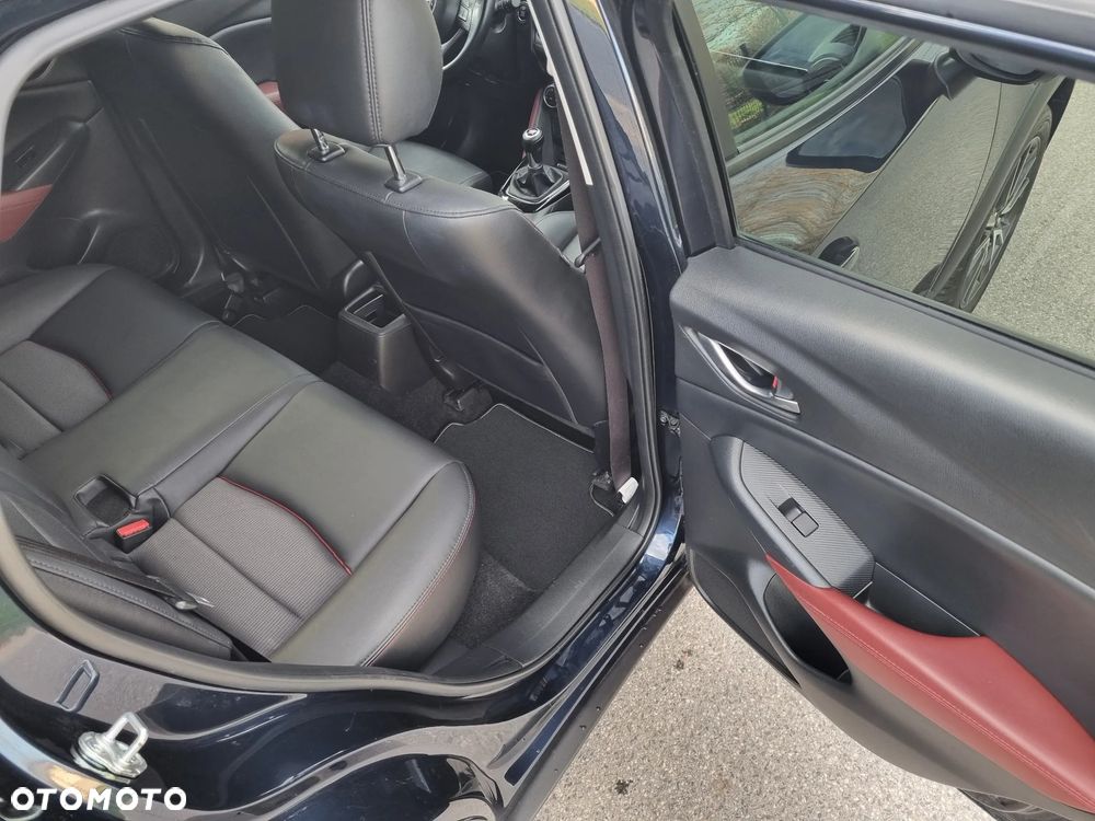 Mazda CX-3 SKYACTIV-G 120 FWD Sports-Line - 32