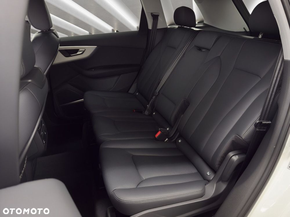 Audi Q7 - 15