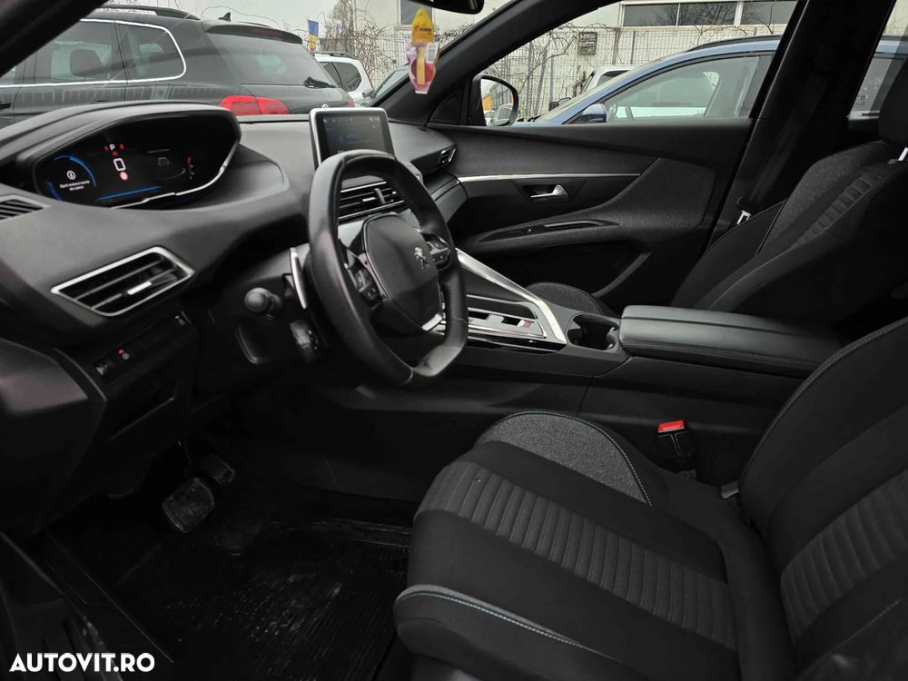 Peugeot 5008 - 14