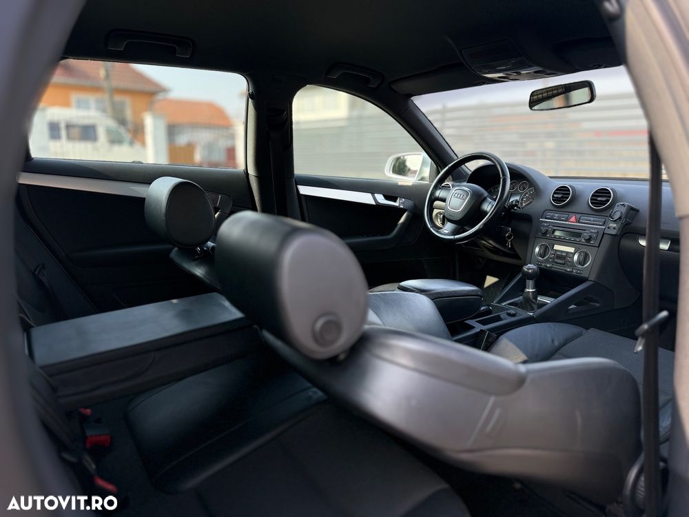 Audi A3 2.0 TDI ack DPF S line Sportpaket (plus) - 8