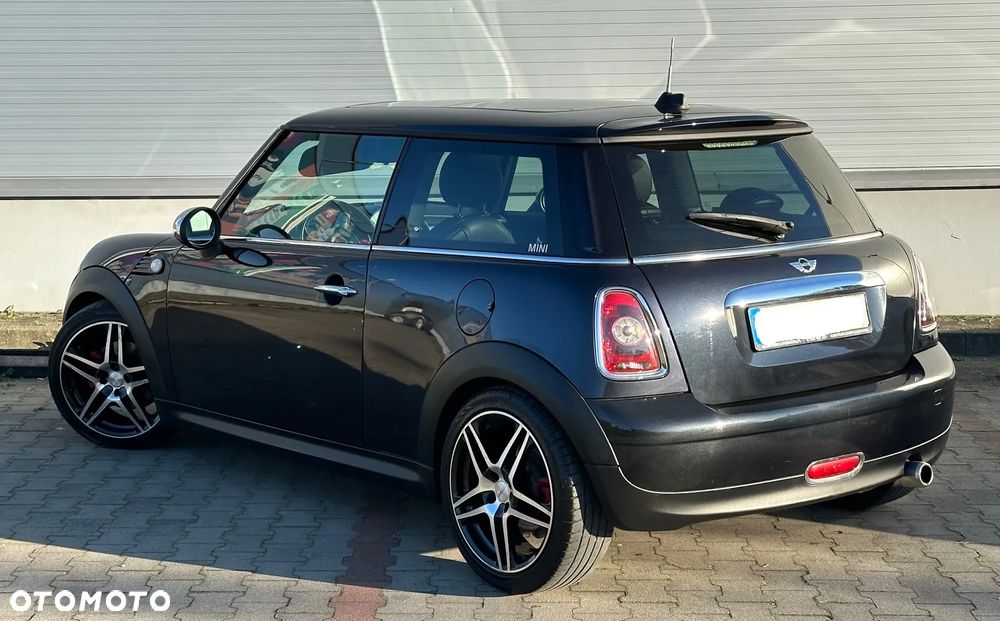 MINI Cooper - 1