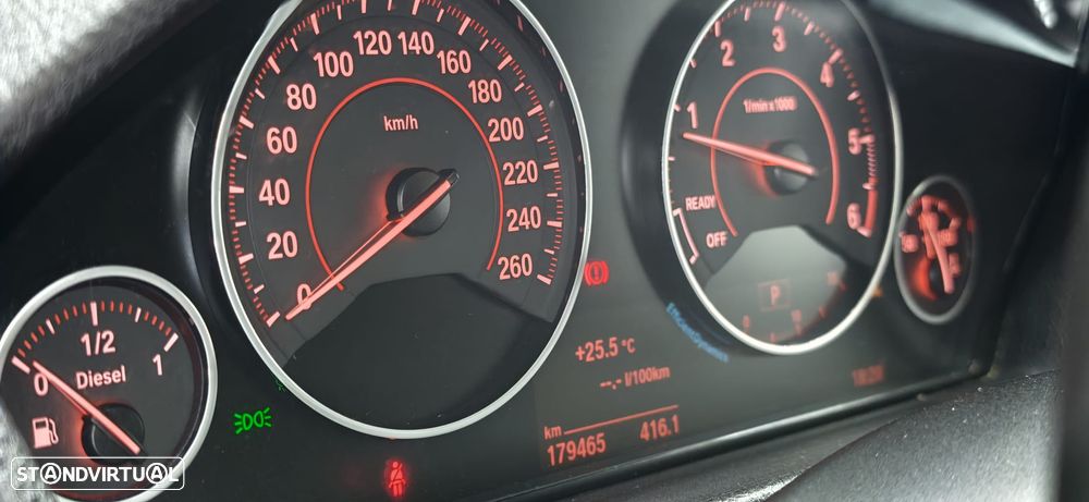 BMW 418 Gran Coupé d Pack M Auto — fotografia 31