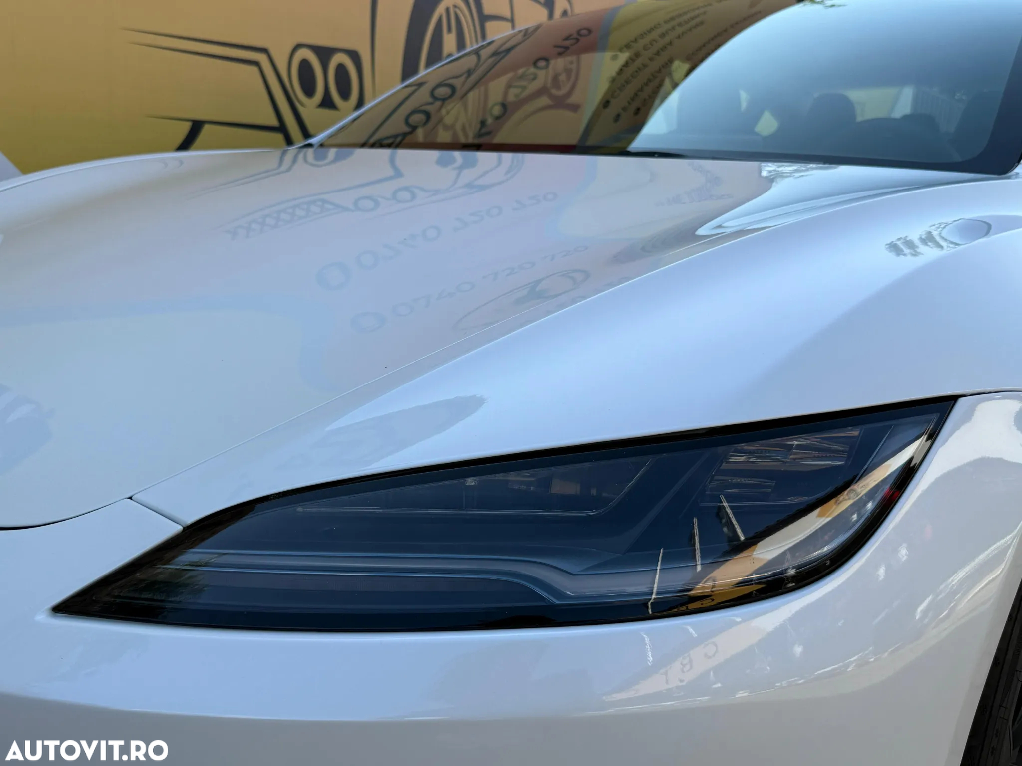 Tesla Model 3 Standard Reichweite Plus Hinterradantrieb - 11