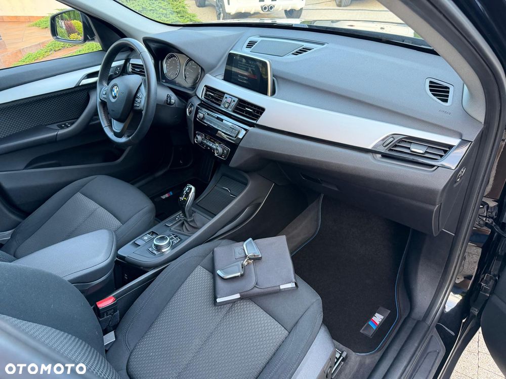 BMW X1 sDrive18i Business Edition - 16