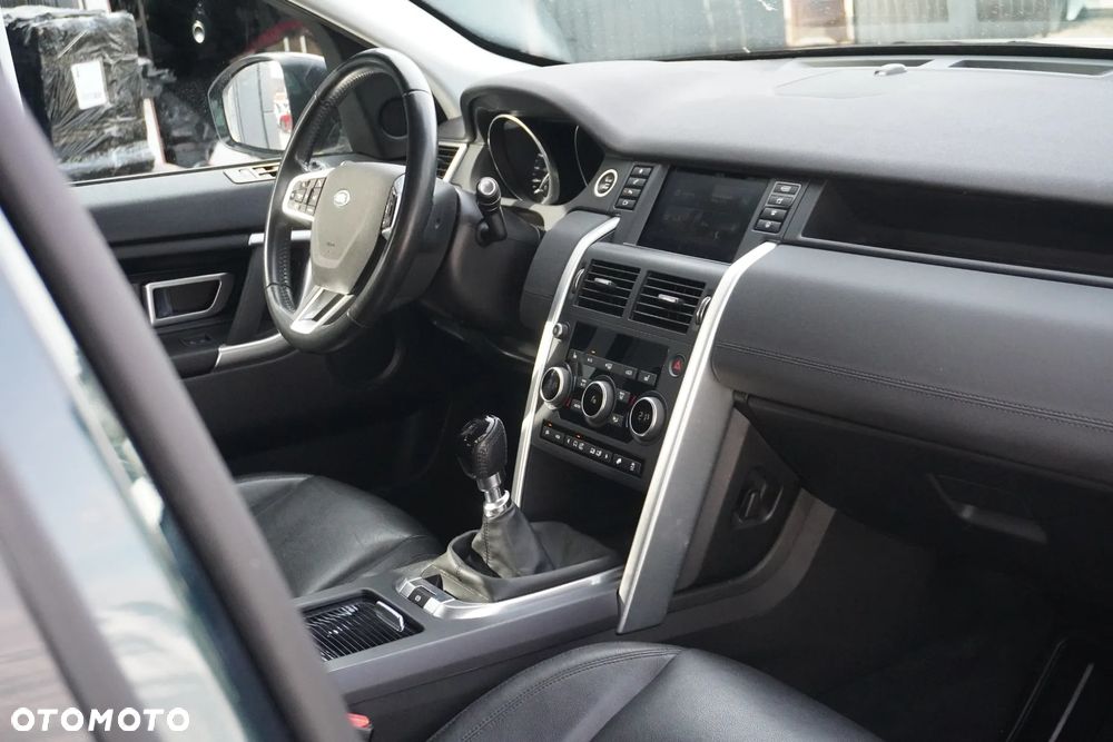 Land Rover Discovery Sport TD4 SE - 8