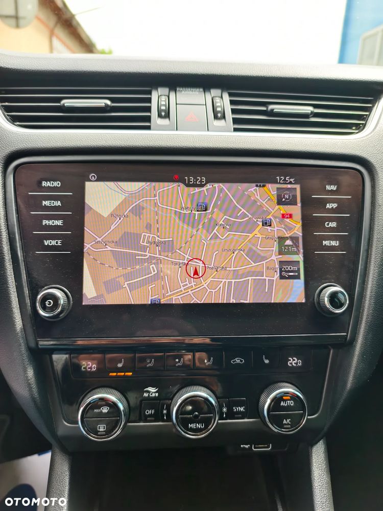 Skoda Octavia 2.0 TDI Soleil - 20