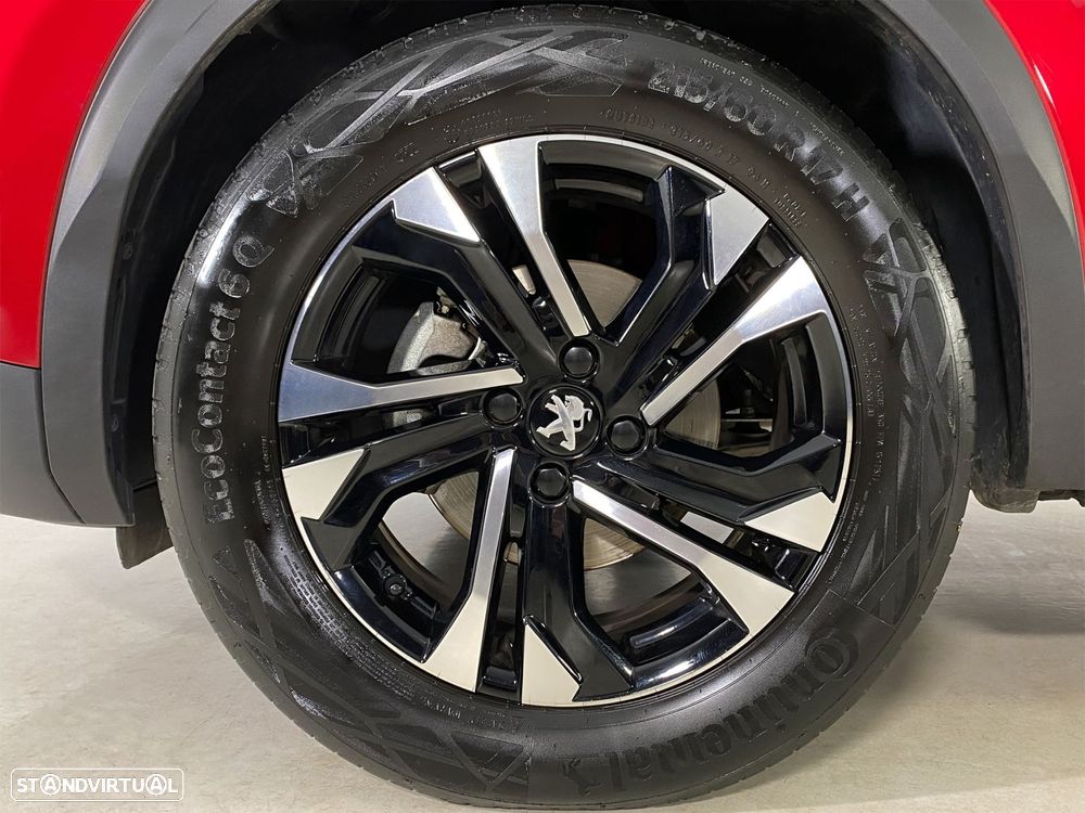 Peugeot 2008 1.2 PureTech Allure Pack EAT8 - 18