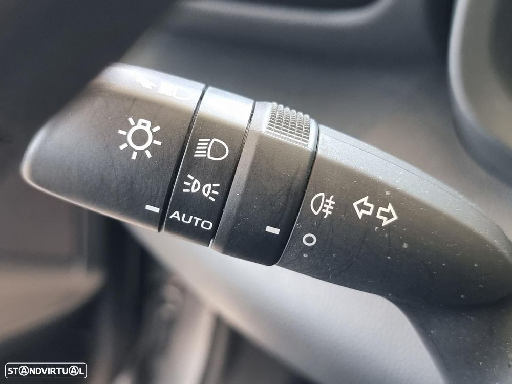 Toyota Yaris Cross 1.5 HDF Comfort - 43
