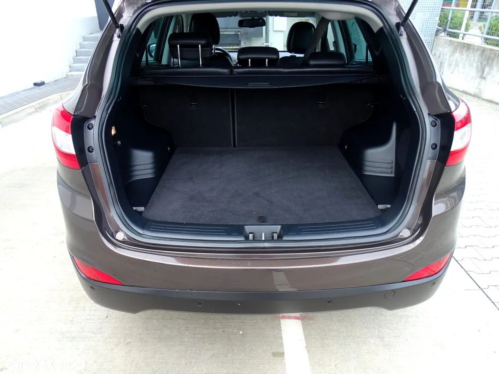 Hyundai ix35 1.6 2WD Fifa World Cup Edition - 14
