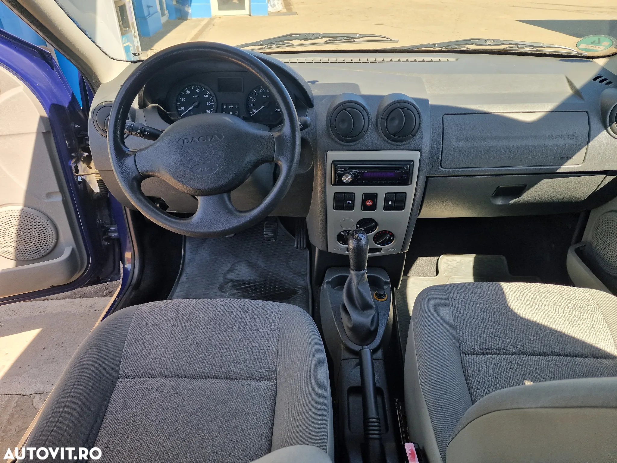Dacia Logan MCV 1.4 - 8