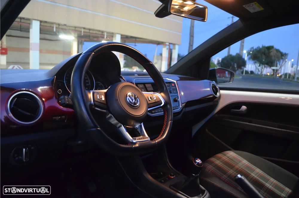 VW Up! GTI - 9