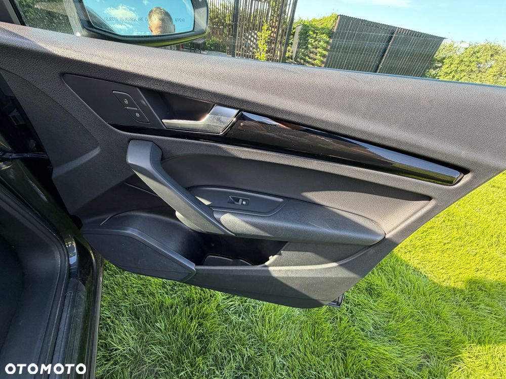 Audi Q5 45 TFSI quattro S tronic design - 25