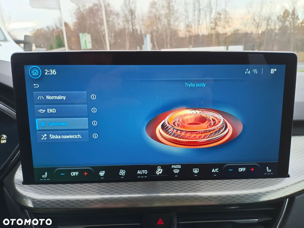 Ford Kuga 2.5 FHEV FWD Titanium eCVT - 27