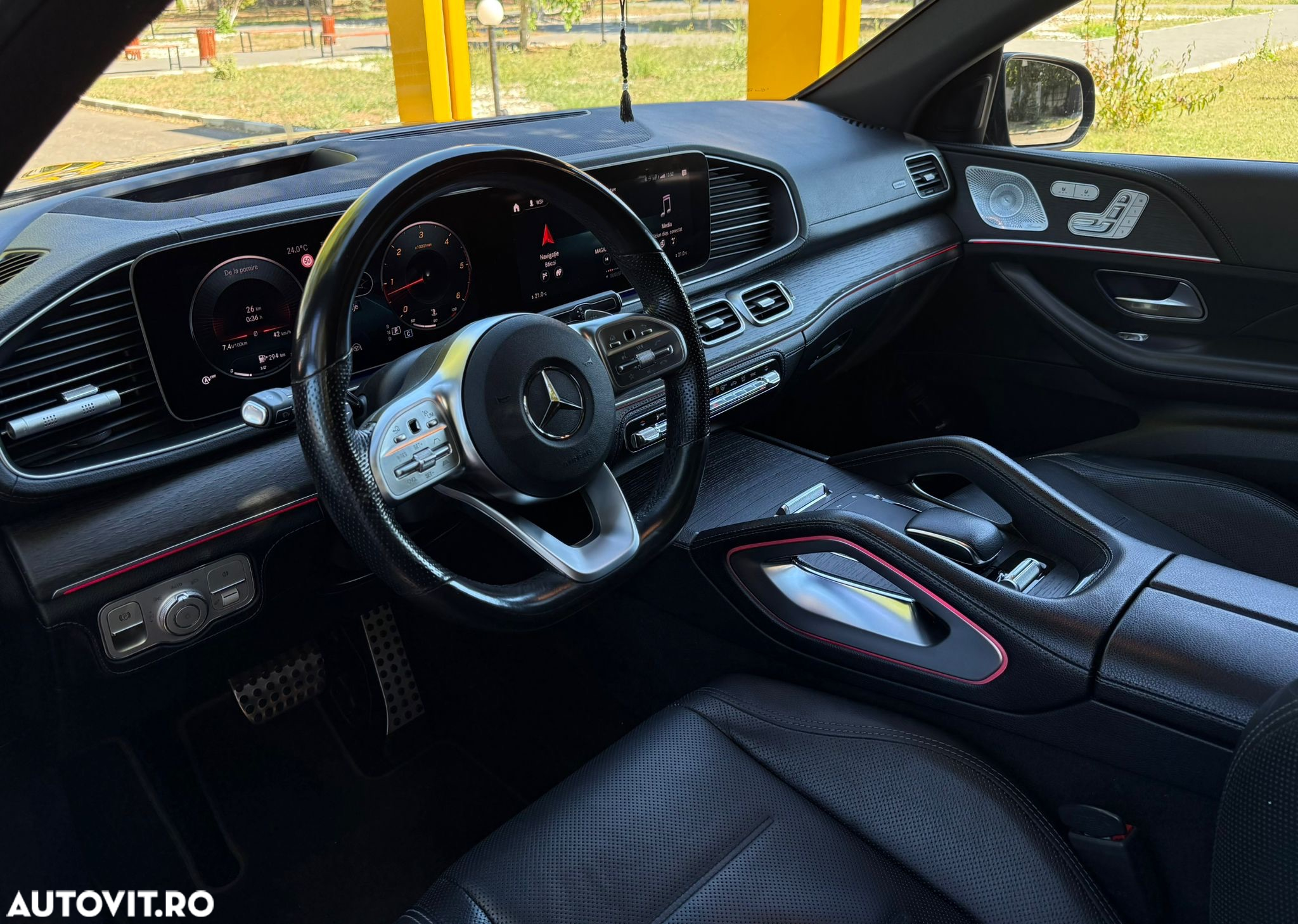 Mercedes-Benz GLE 350 d 4Matic 9G-TRONIC AMG Line - 9