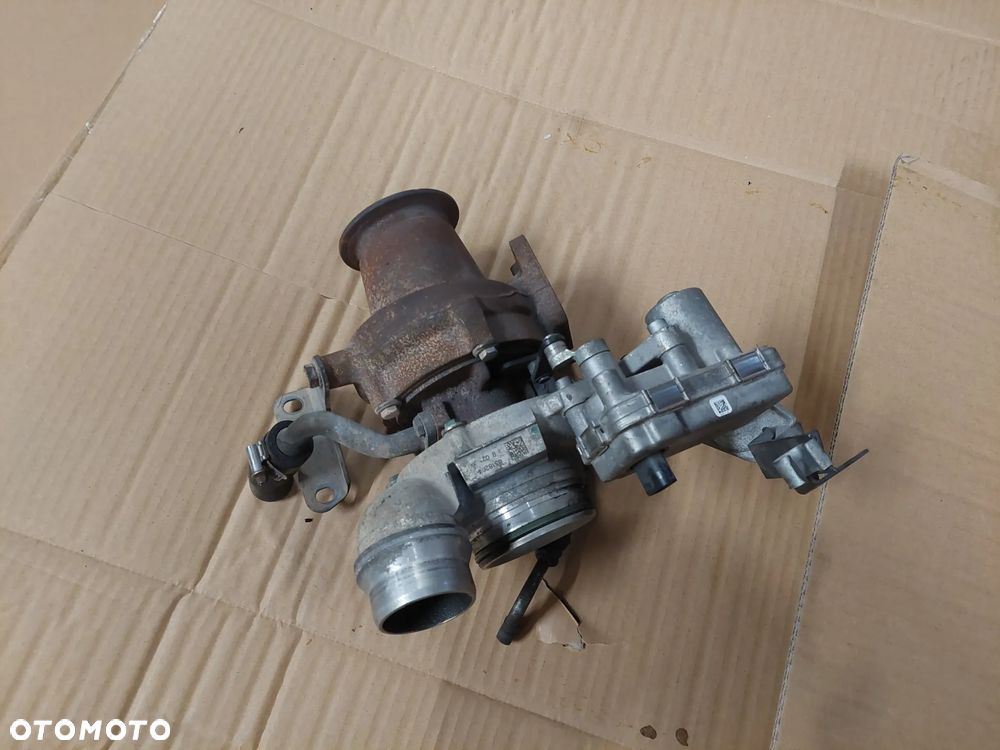 BMW F20 F30 118D 318D KOMPLETNA TURBINA Z NASTAWNIKIEM TURBOSPRĘŻARKA 8518204 RAF-AUTO CZĘŚCI BMW - 3