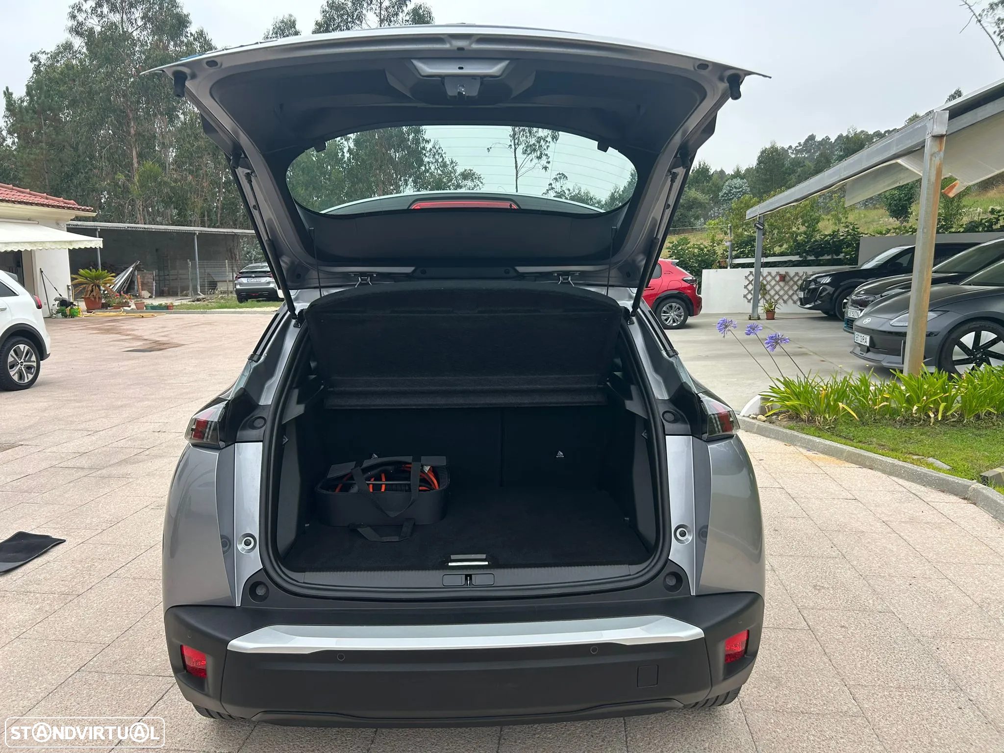 Peugeot e-2008 50 kWh Active Pack - 9