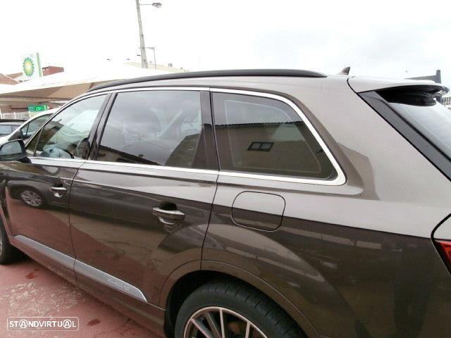Audi Q7 3.0 TDi E-tron quattro Tiptronic - 11