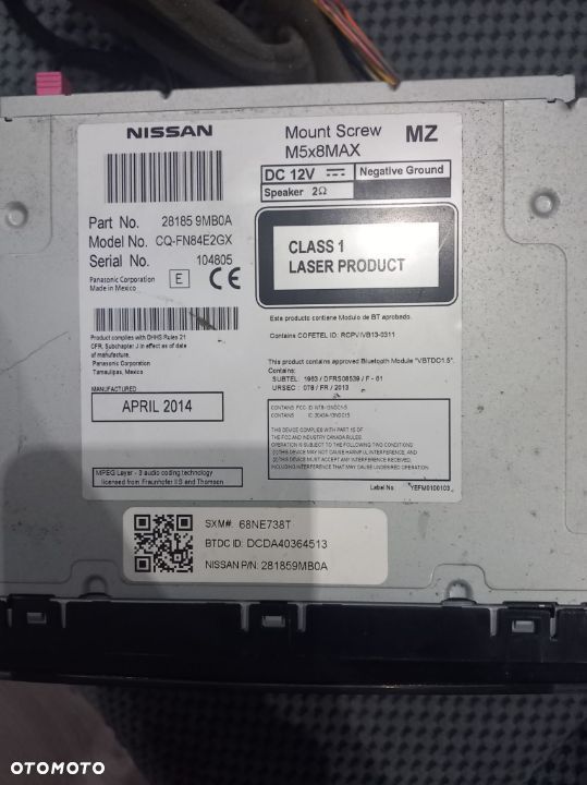 Nissan radio - 2