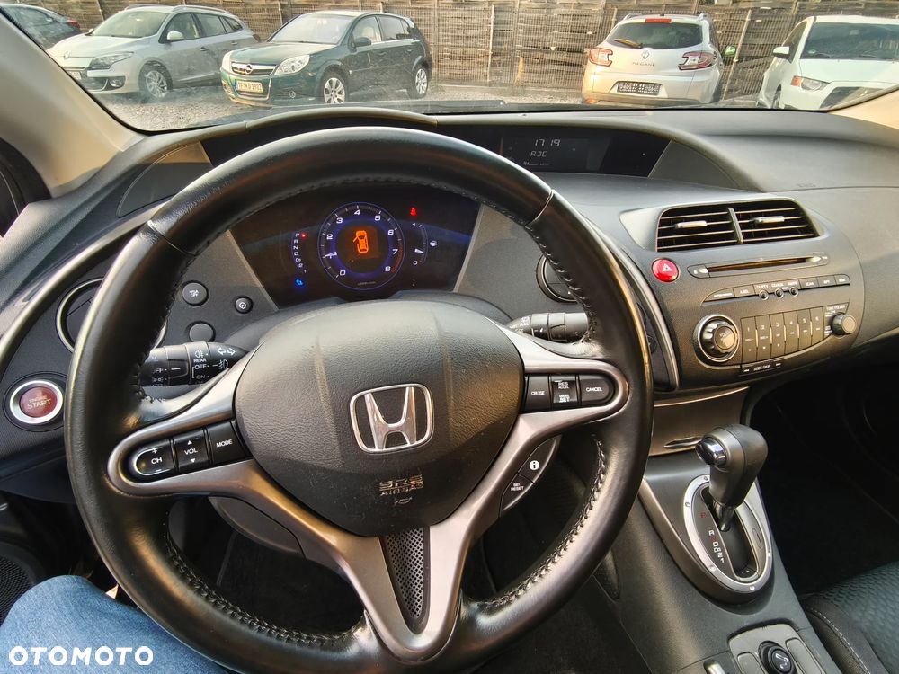 Honda Civic 1.8i-VTEC Automatik Sport - 10