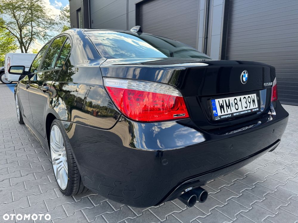 BMW Seria 5 550i Sport-Aut - 13