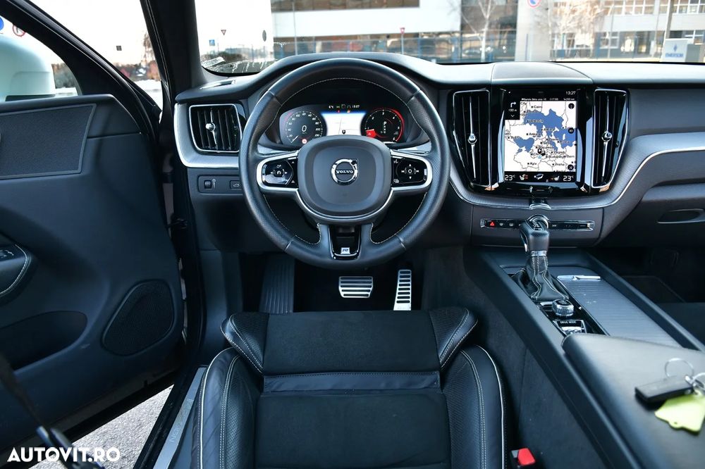 Volvo XC 60 D4 AWD R-Design - 13