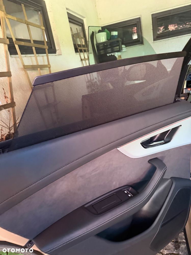 Audi Q8 60 TFSI e PHEV Quattro Tiptronic - 28